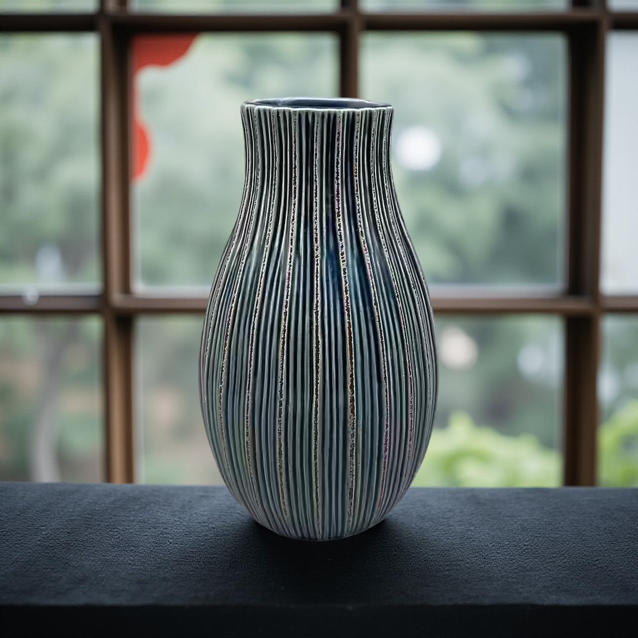 Navy Ribbed Ceramic Vase – Tall Decorative Earthenware Accent