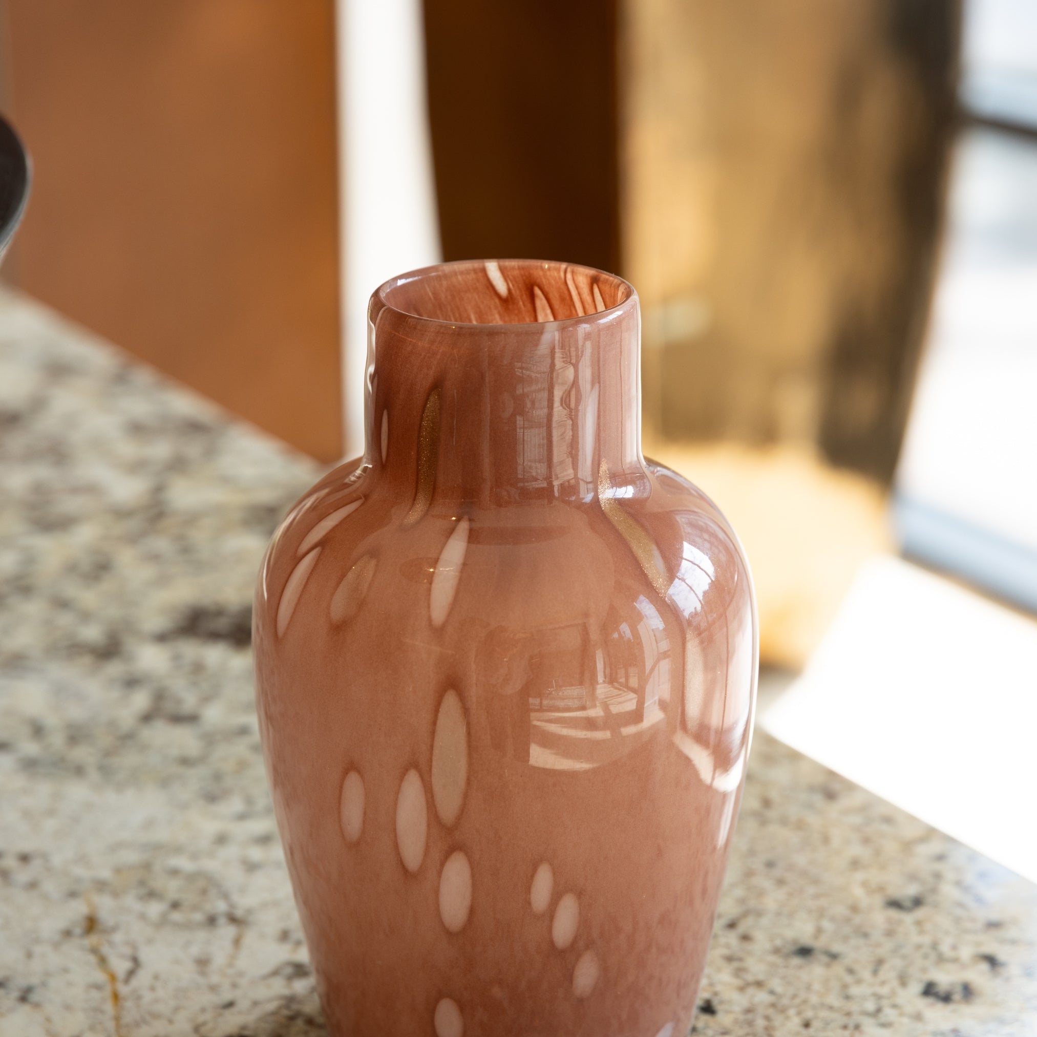 Pink Mottled Glass Vase – Decorative Floral Container, 7.5"