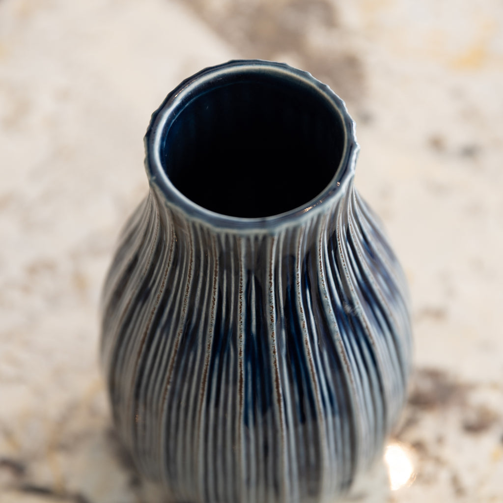 Navy Ribbed Ceramic Vase – Tall Decorative Earthenware Accent